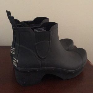 Dansko rubber boots size 40